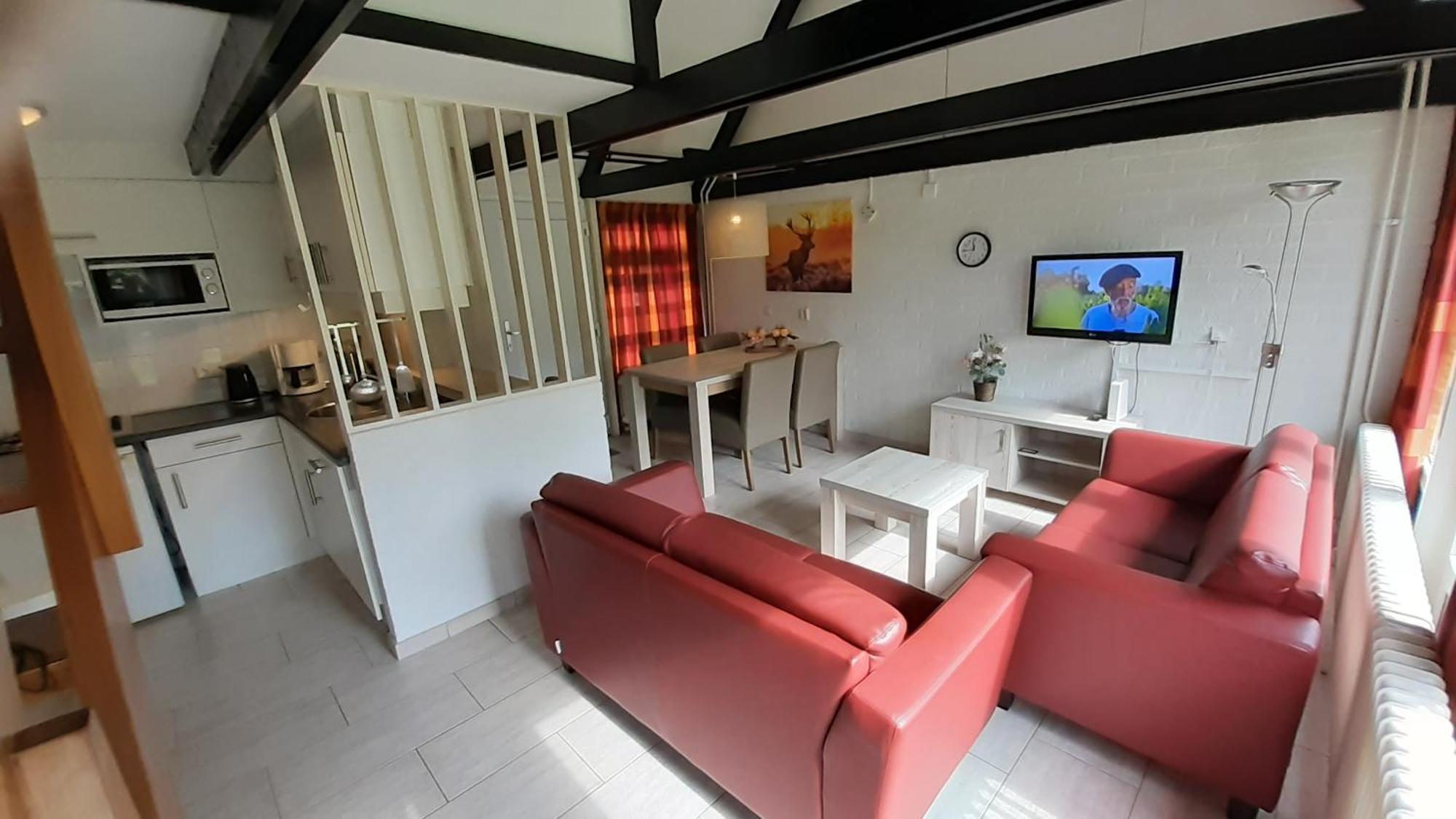 Vakantiehuis Bungalowpark 87 *